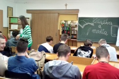 img-7
